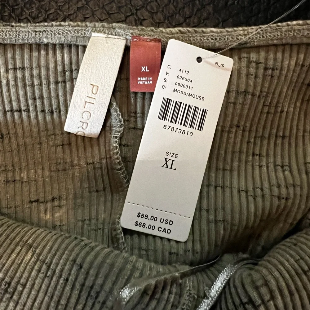 Pilcro NWT Ribbed Halter Top - Picture 5 of 5